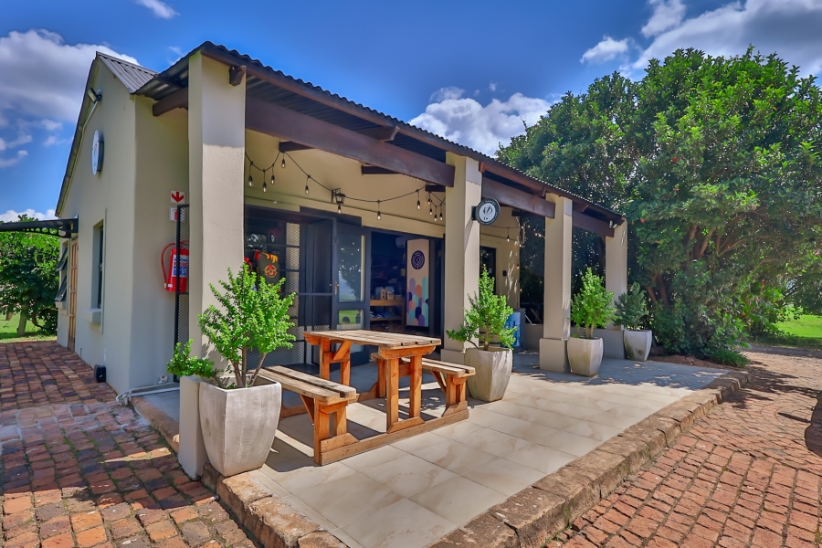 4 Bedroom Property for Sale in The Coves North West